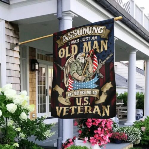 Assuming Just An Old Man First Mistake Proud Grumpy Old Man For Grandpa Veteran Flag