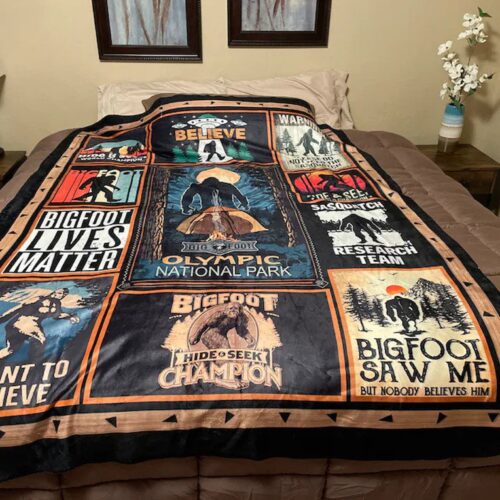 Bigfoot Blanket, Blankets for girls and boys, Blanket For Gift, Birthday Blanket, Christmas Blanket